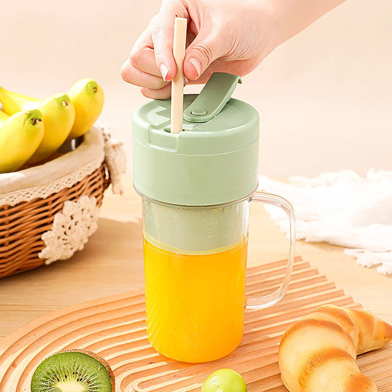 Mini Portable Juicer Blender Rechargeable