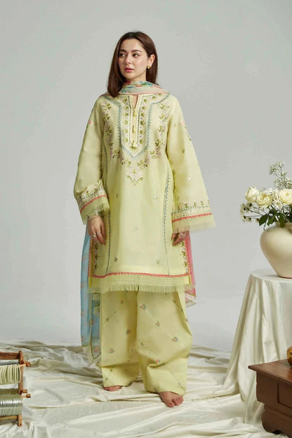 Brand Name ZARA SHAHJAHAN (LAWN)   SHIRT:  Lawn   DUPATTA: Swiss Lawn  TROUSER: Lawn  By Pcs : 3 Pcs