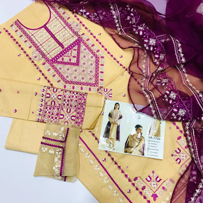 Brand Name ZARA SHAHJAHAN (LAWN)   SHIRT:  Lawn 90/70 DUPATTA: Organza TROUSER: Lawn 90/70  By Pcs : 3 Pcs