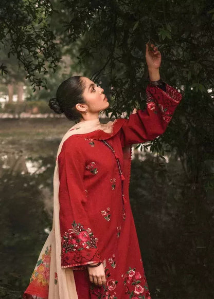 Brand Name ZARA SHAHJAHAN (Lawn)  SHIRT: Lawn DUPATTA: Swiss Lawn TROUSER: Lawn   By Pcs : 3 Pcs