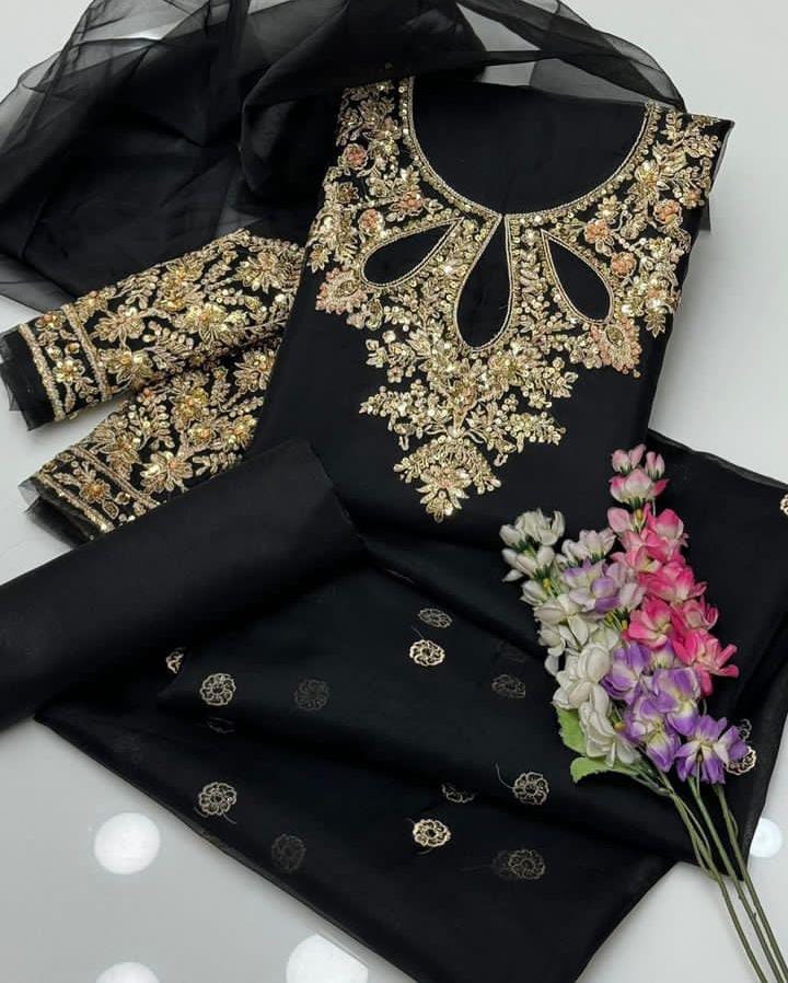 Hot Eid Article 2K25🥳  One of the Most Demanding Beautiful & Elegant Fancy Organza Original Handmade Cutdana Nagina Heavy Same Work with Heavy work sleeves cut Dana Heavy Handmade booti Aari Work Heavy Dupatta