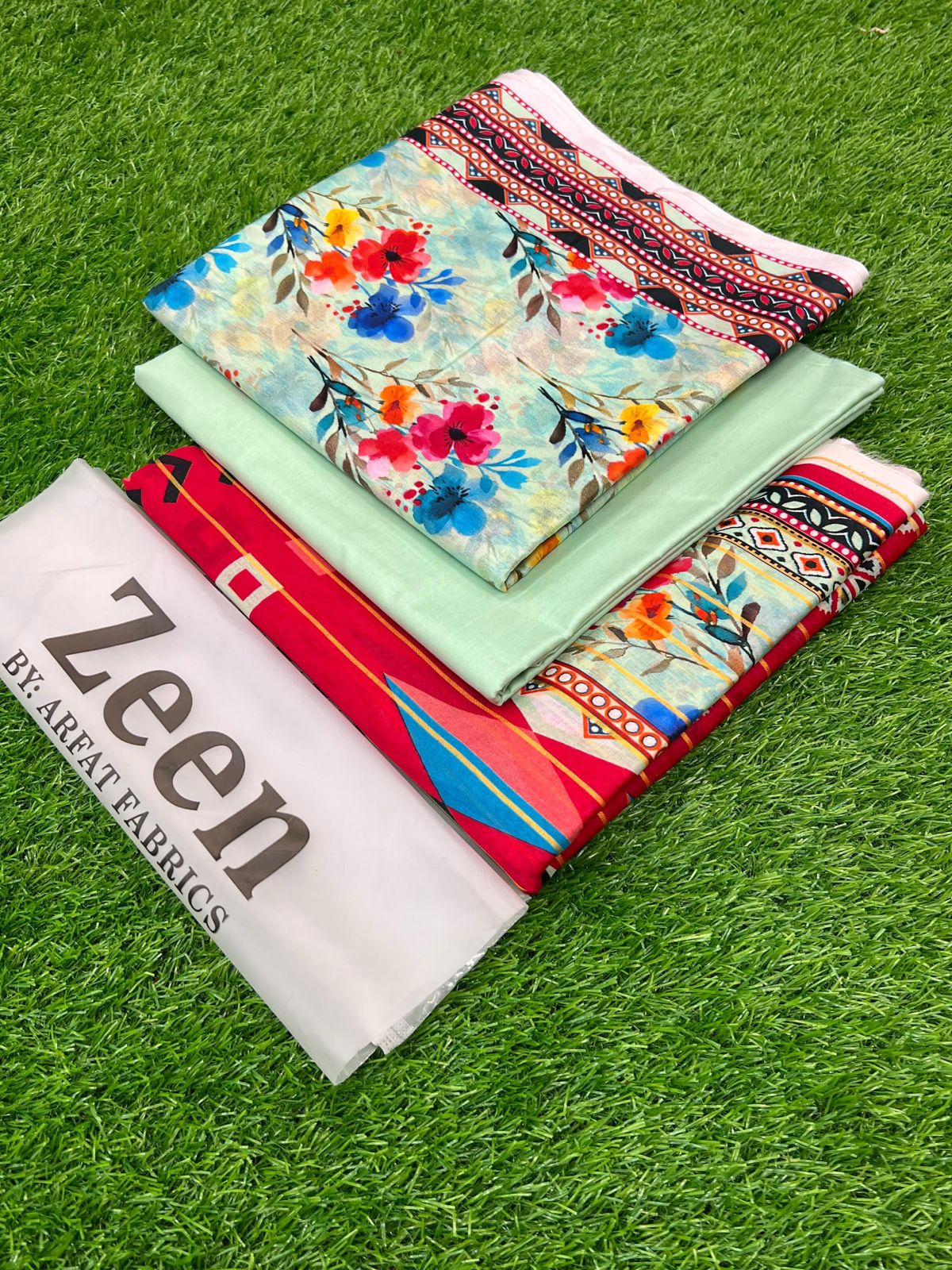 ZEEN  * ⁠Fabric  Lawn