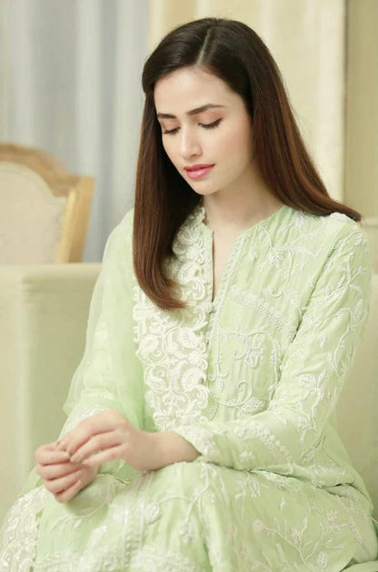 SANA SAFINAZ  Luxury Embroidered Eid Collection Best Quality Airjet Lawn (90/70)