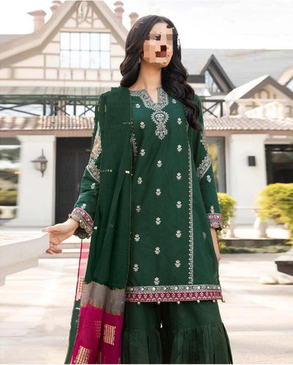 SUMMER'S COLLECTION 🌸  🟥 BRAND NAME : MARIA.B 🟨 CATEGORY : PURE LAWN 3PC EMBROIDERED  > AIRJET 90/70 LAWN EMBROIDERED COLLECTION