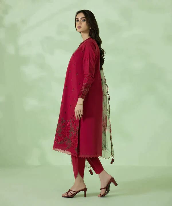 Mix Brands (LAWN)  Sapphire / Nishat / Maria.B / Urge  SHIRT:  Lawn  DUPATTA: Swiss Lawn / Barosha TROUSER: Lawn   By Pcs : 3 Pcs