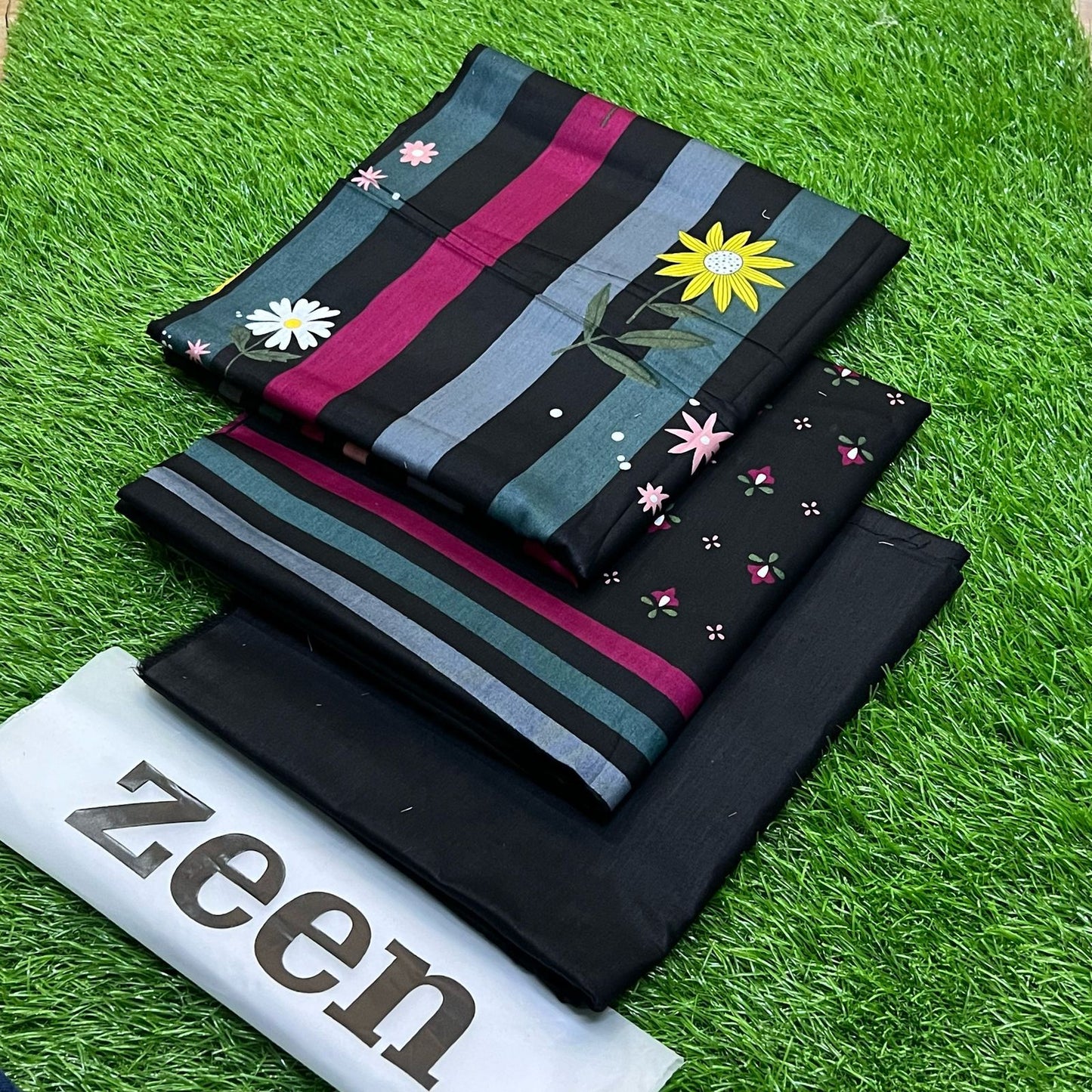 ZEEN  * ⁠Fabric  Lawn