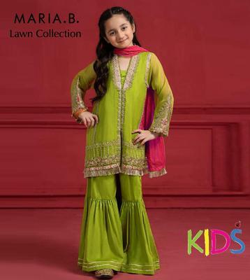 3 Pcs Girl's Lawn Embroidered Unstitched Suit