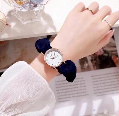 Women's Quartz Water Resistant Round Analogue Watch - 1 Pc